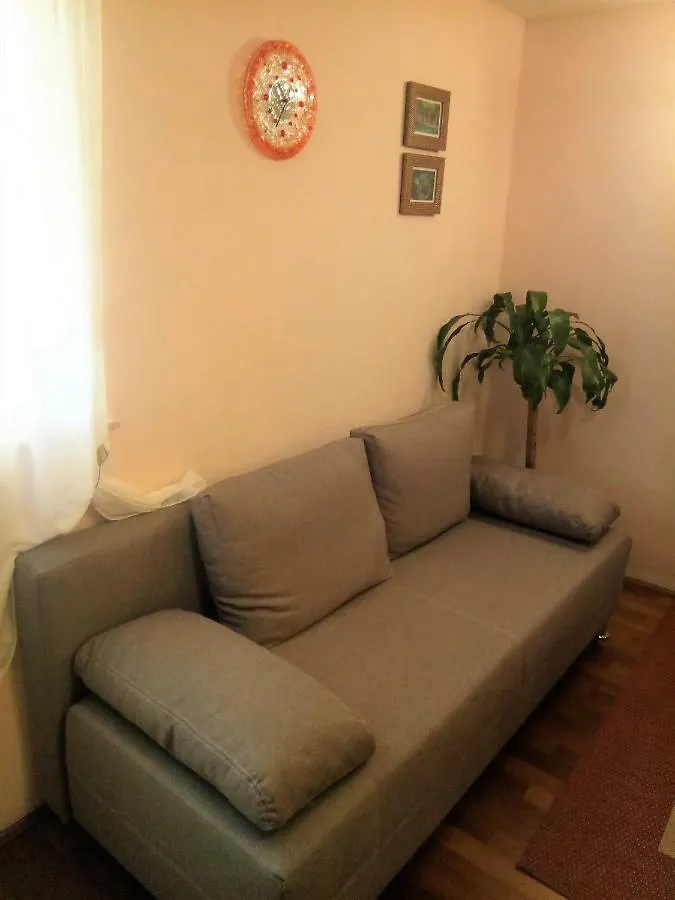 Tiha Apartment Split