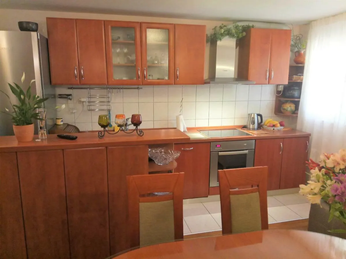 Tiha Apartment Split